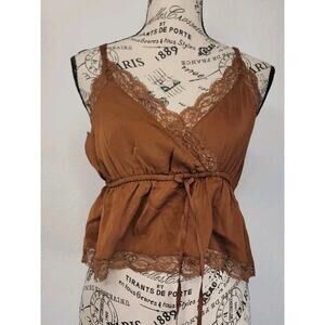 NWT American Eagle babydoll cropped top Small Lace Trim V Neck Chocolate Brown